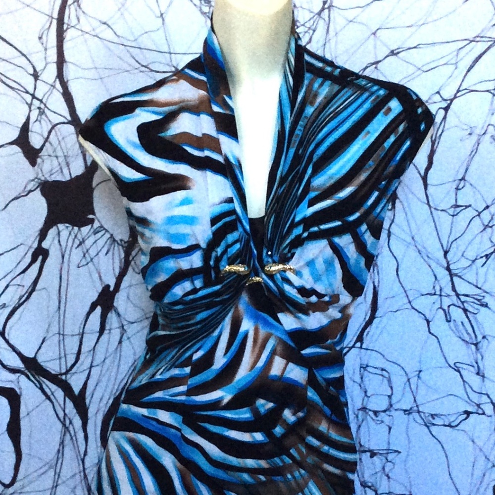 Caché Sleeveless Silky V-Neck with Snake Detail Top